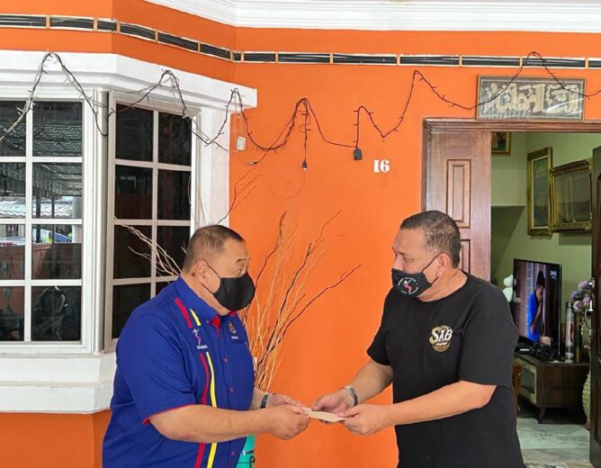 Rumah Bekas Juara Dunia Dilanda Banjir