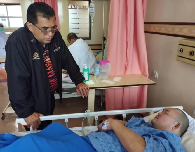 Visit & Treat – Skuad YAKEB Prihatin ke PPUM.Hari ini Skuad YAKEB Prihatin sempat menziarah sau