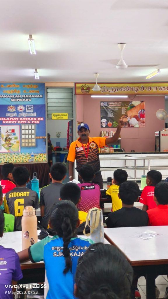 8caf5821-fd33-4408-aadd-e7b5af49fa6a-1