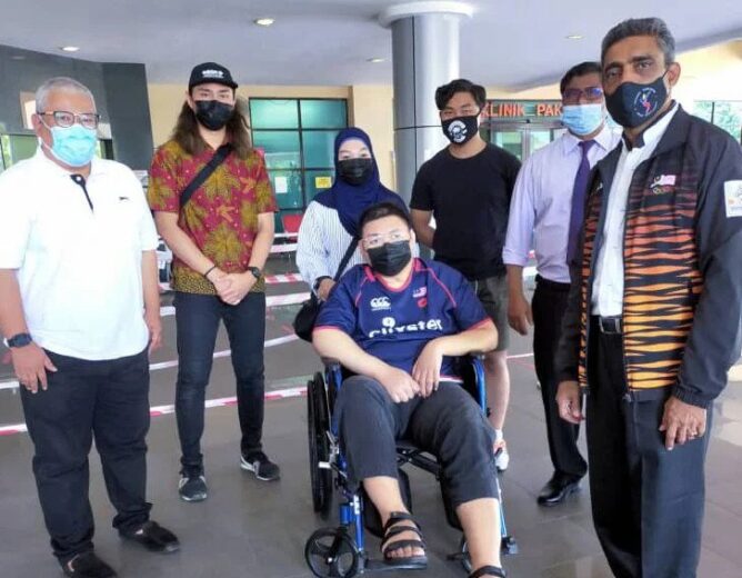 Ayah Kumin Terharu Bantuan YAKEB